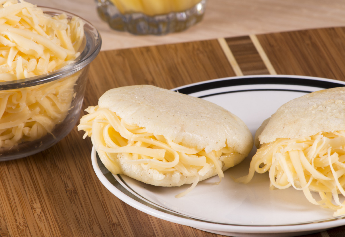 Arepas rellenas de Queso