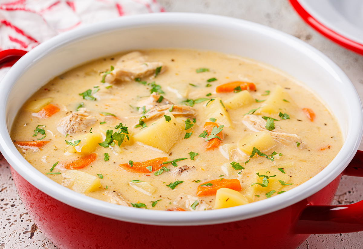 Caldo de Gallina Criolla Rápido